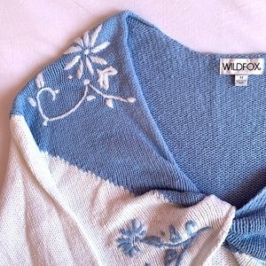 WILDFOX Front Tie Blue & White Knit Sweater ❄️